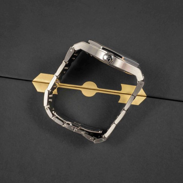 Girard Perregaux Laureato 81010-11-634-11A Image 5